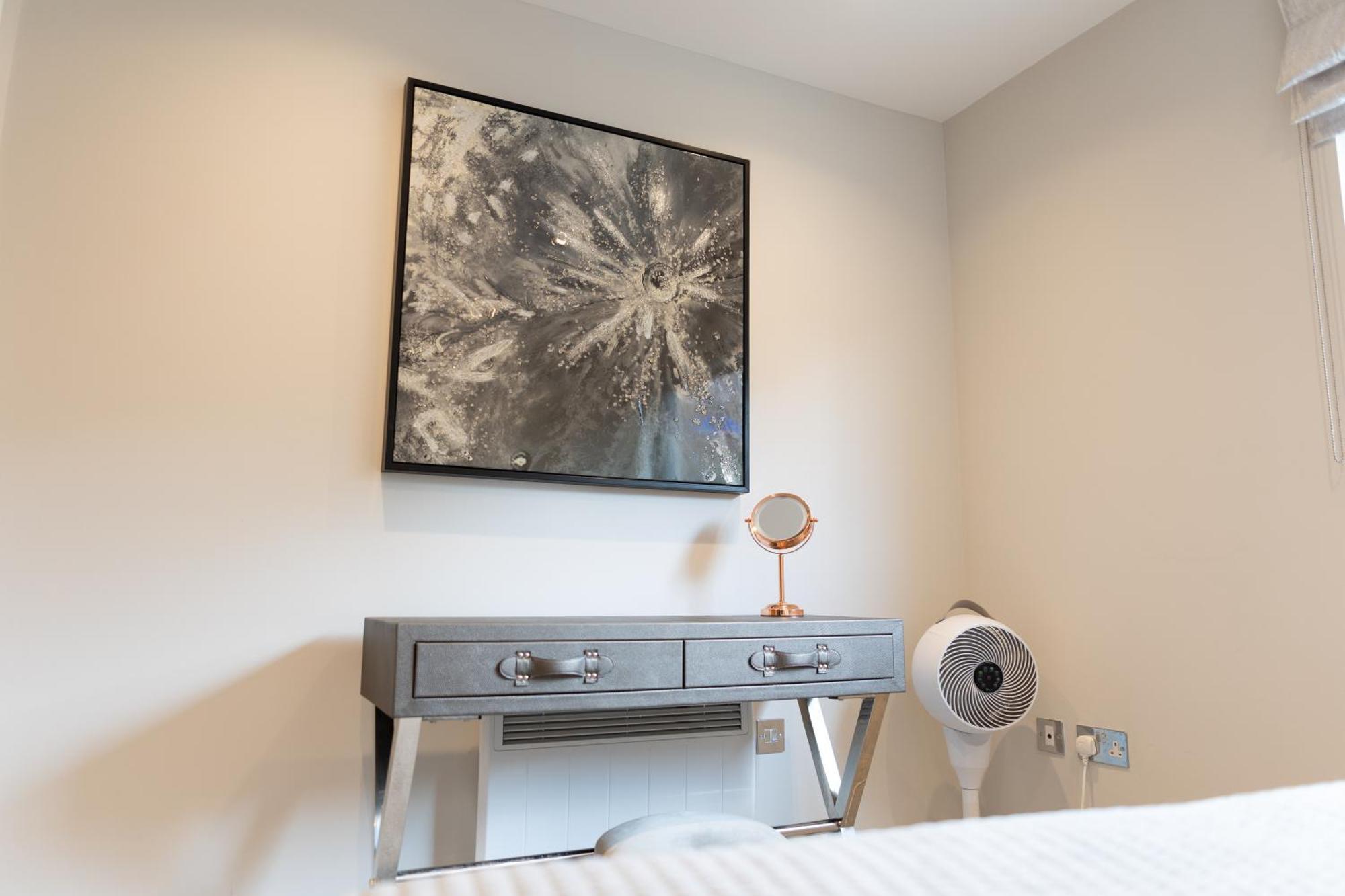 Exclusive Cardiff City Centre Apartment ภายนอก รูปภาพ