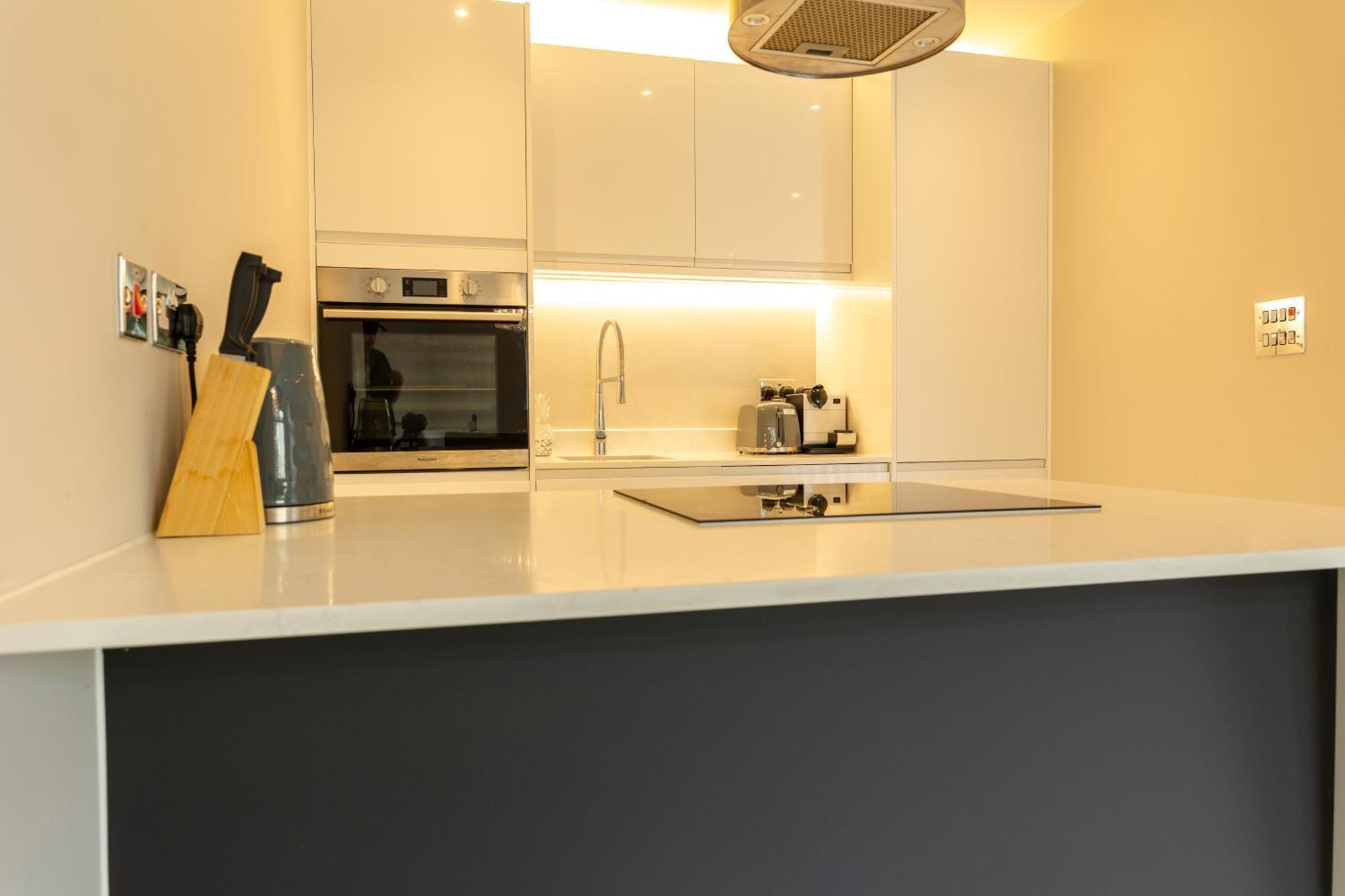 Exclusive Cardiff City Centre Apartment ภายนอก รูปภาพ