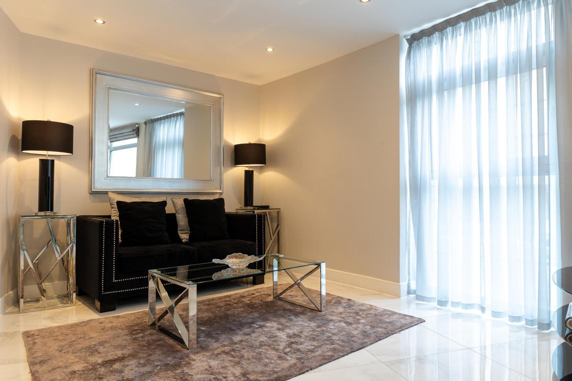 Exclusive Cardiff City Centre Apartment ภายนอก รูปภาพ
